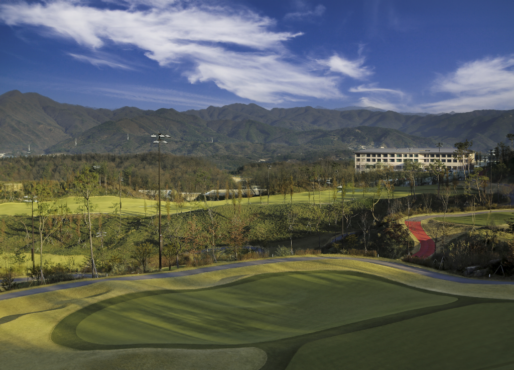 힐마루 골프 코스 & 클럽하우스 전경